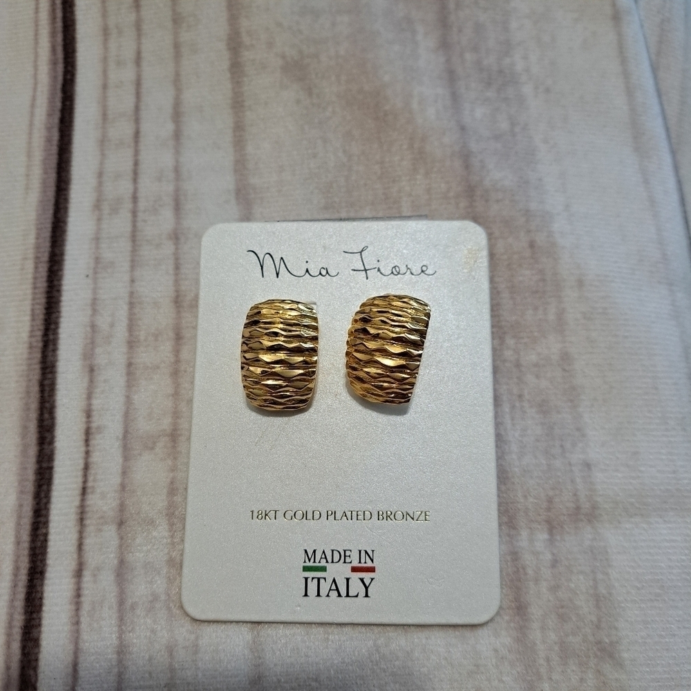 Mia Fiore Gold Plated Bronze Stud Earrings